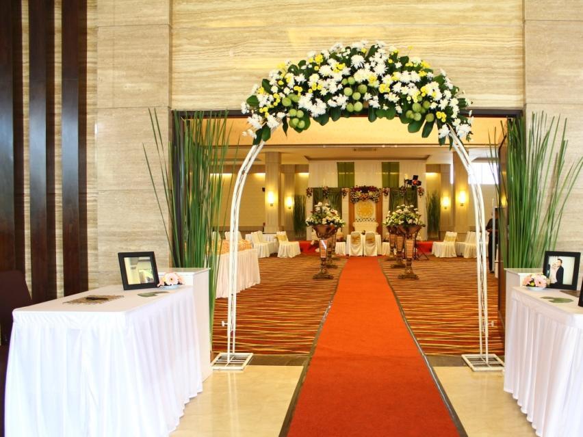 The Newton Hotel Bandung Exterior foto