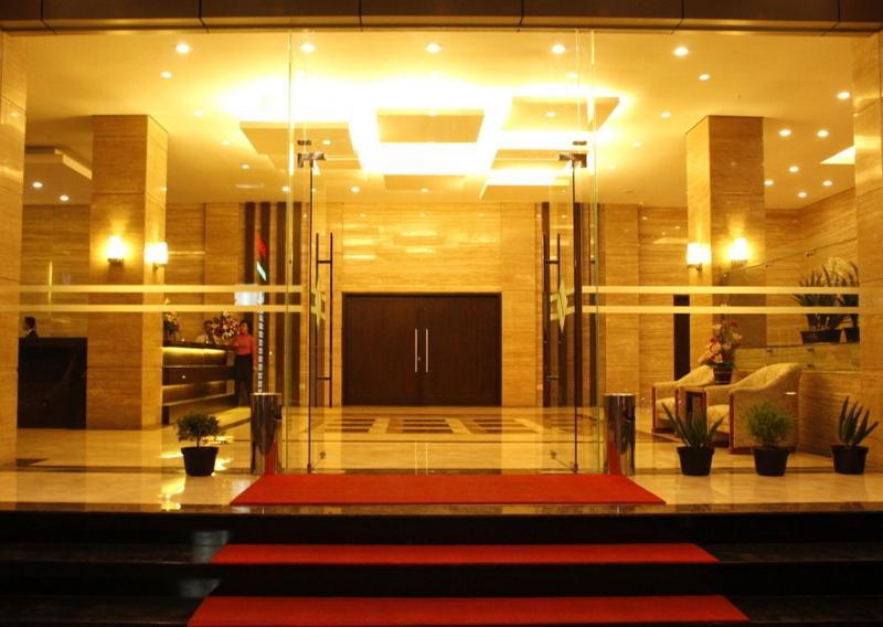 The Newton Hotel Bandung Exterior foto