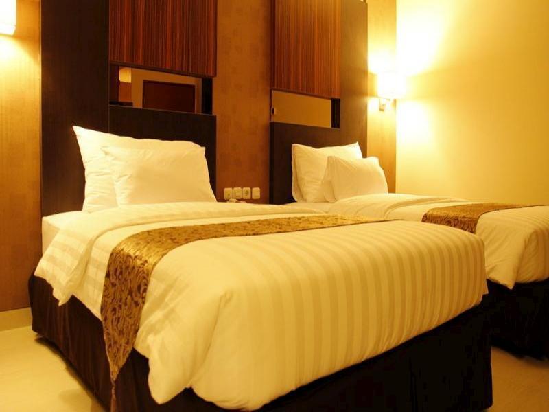 The Newton Hotel Bandung Exterior foto