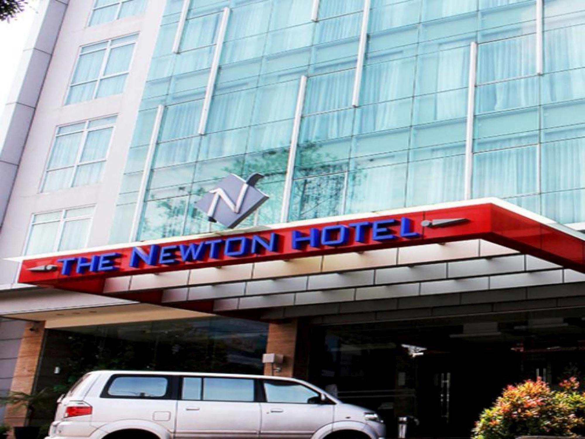 The Newton Hotel Bandung Exterior foto